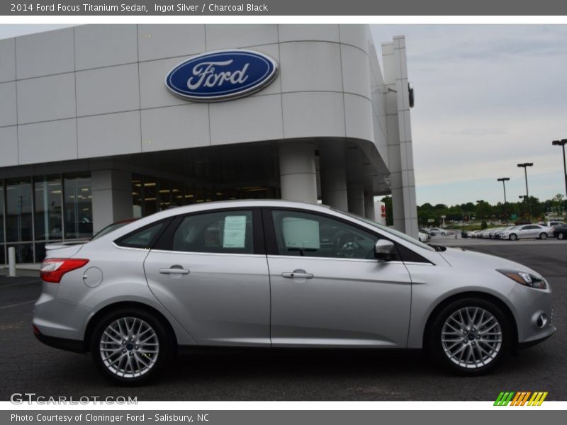 Ingot Silver / Charcoal Black 2014 Ford Focus Titanium Sedan