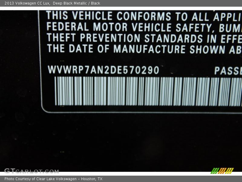 Deep Black Metallic / Black 2013 Volkswagen CC Lux