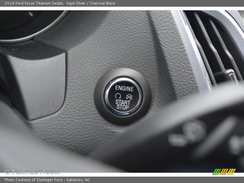 Ingot Silver / Charcoal Black 2014 Ford Focus Titanium Sedan