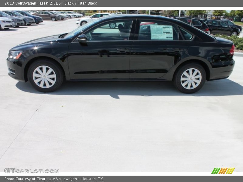 Black / Titan Black 2013 Volkswagen Passat 2.5L S