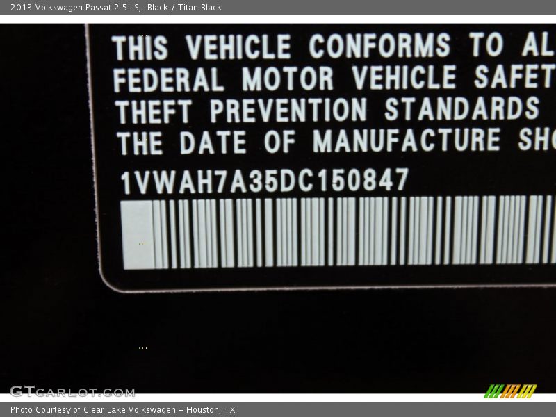 Black / Titan Black 2013 Volkswagen Passat 2.5L S