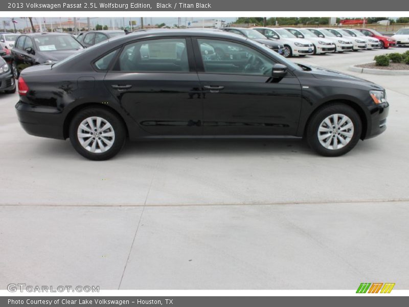 Black / Titan Black 2013 Volkswagen Passat 2.5L Wolfsburg Edition