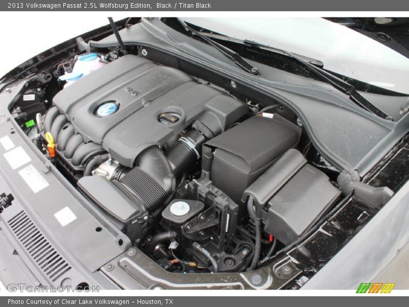 Black / Titan Black 2013 Volkswagen Passat 2.5L Wolfsburg Edition
