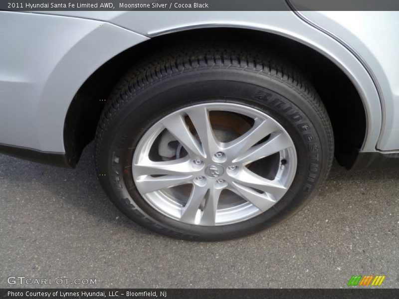 Moonstone Silver / Cocoa Black 2011 Hyundai Santa Fe Limited AWD