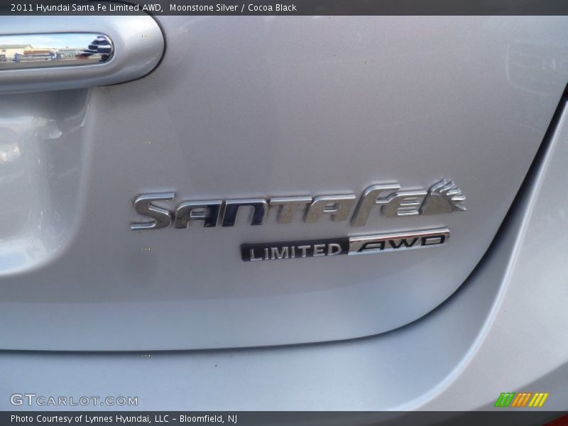 Moonstone Silver / Cocoa Black 2011 Hyundai Santa Fe Limited AWD