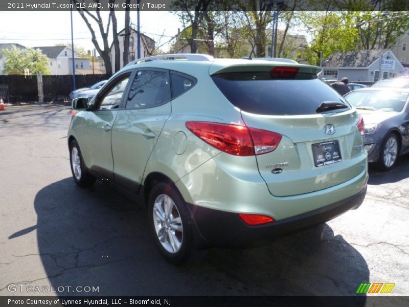 Kiwi Green / Taupe 2011 Hyundai Tucson GLS AWD