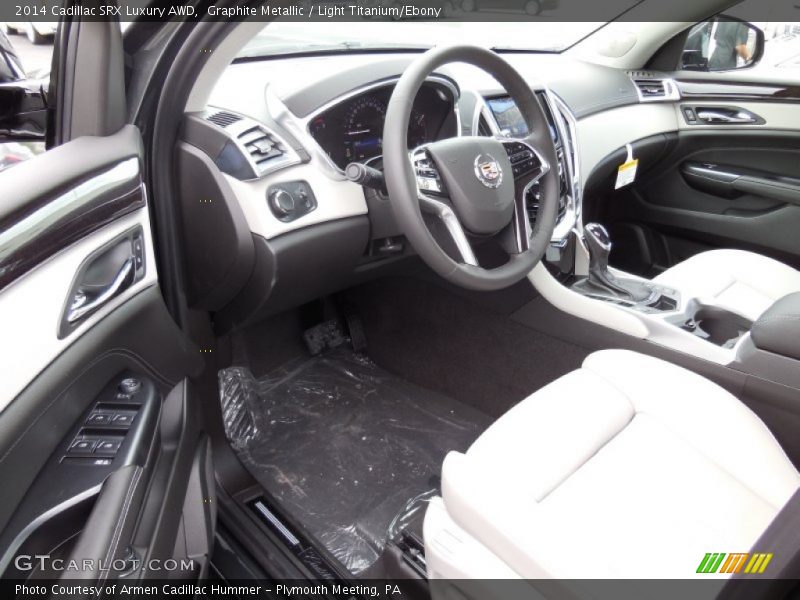 Graphite Metallic / Light Titanium/Ebony 2014 Cadillac SRX Luxury AWD
