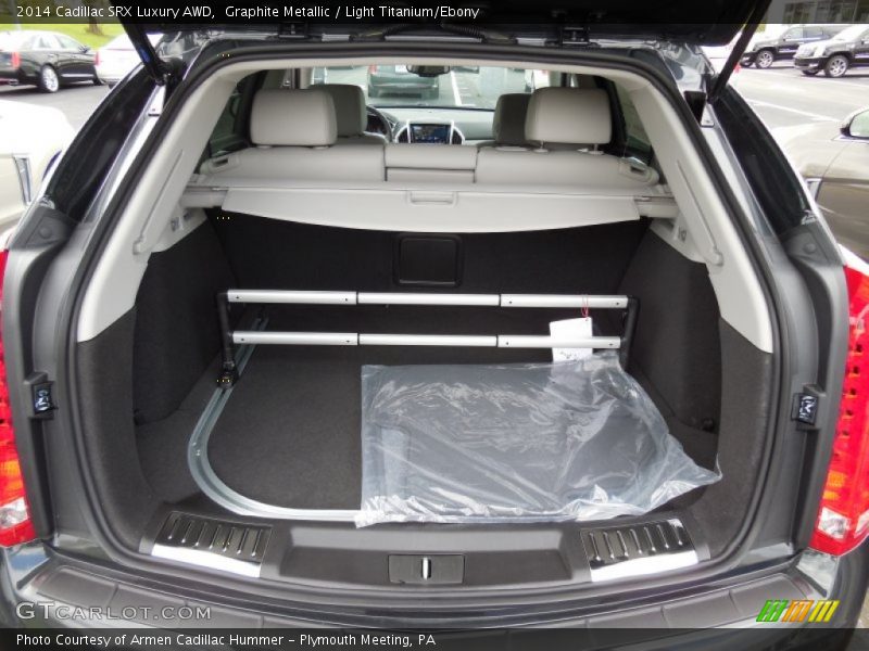 Graphite Metallic / Light Titanium/Ebony 2014 Cadillac SRX Luxury AWD