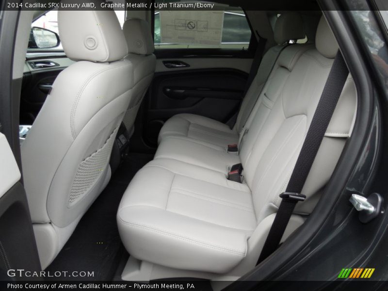 Graphite Metallic / Light Titanium/Ebony 2014 Cadillac SRX Luxury AWD