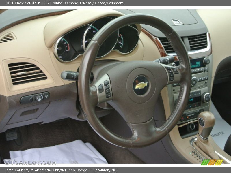 White Diamond Tricoat / Cocoa/Cashmere 2011 Chevrolet Malibu LTZ