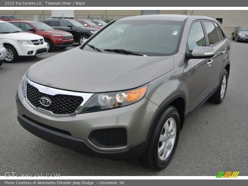 Titanium Silver / Black 2013 Kia Sorento LX