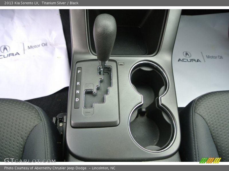 Titanium Silver / Black 2013 Kia Sorento LX