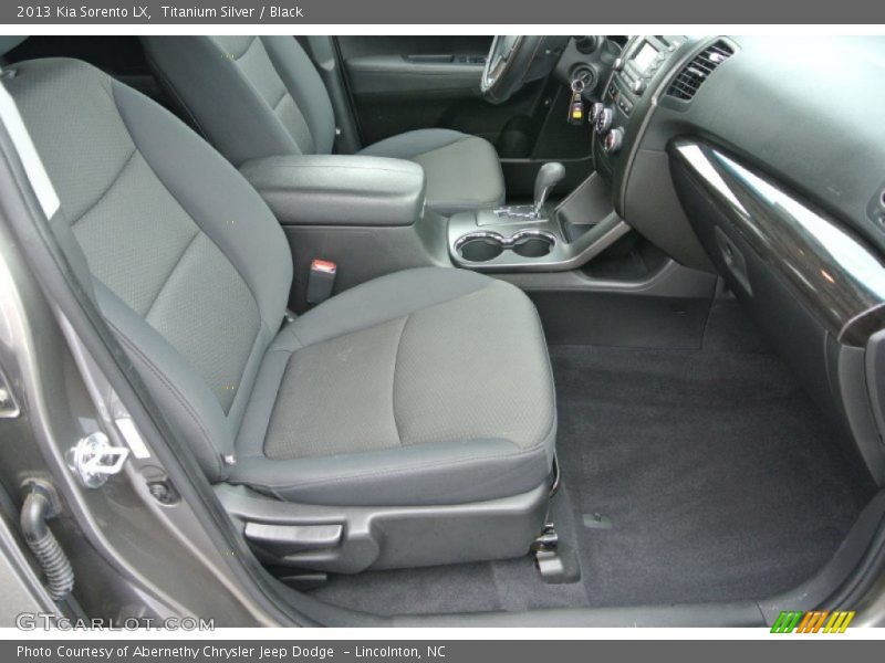 Titanium Silver / Black 2013 Kia Sorento LX