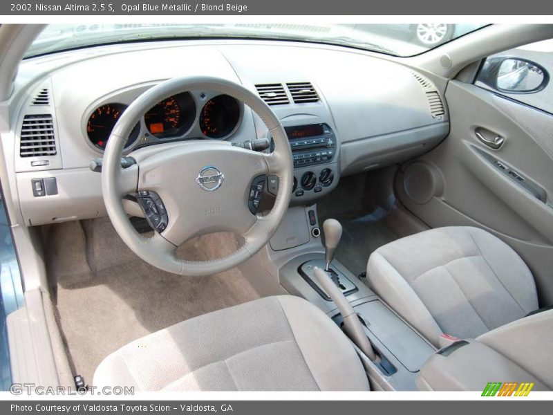 Opal Blue Metallic / Blond Beige 2002 Nissan Altima 2.5 S