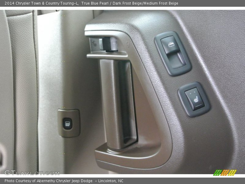 True Blue Pearl / Dark Frost Beige/Medium Frost Beige 2014 Chrysler Town & Country Touring-L