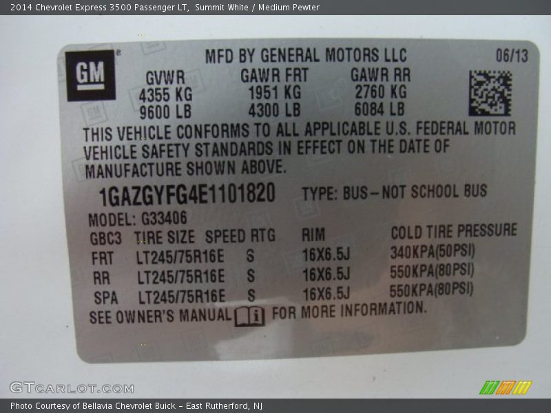 Summit White / Medium Pewter 2014 Chevrolet Express 3500 Passenger LT