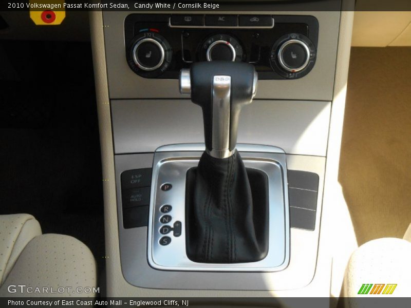 Candy White / Cornsilk Beige 2010 Volkswagen Passat Komfort Sedan