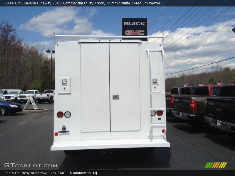 Summit White / Medium Pewter 2014 GMC Savana Cutaway 3500 Commercial Utility Truck