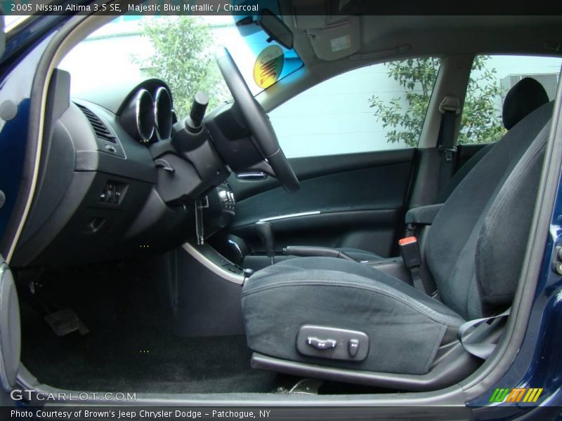 Majestic Blue Metallic / Charcoal 2005 Nissan Altima 3.5 SE