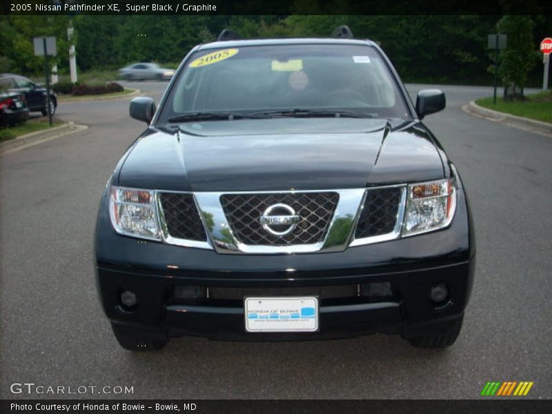 Super Black / Graphite 2005 Nissan Pathfinder XE