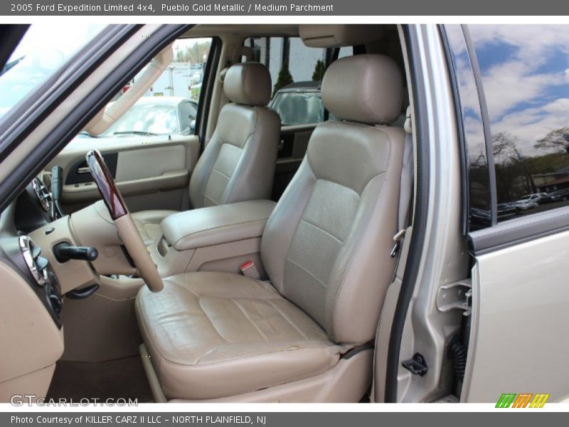 Pueblo Gold Metallic / Medium Parchment 2005 Ford Expedition Limited 4x4