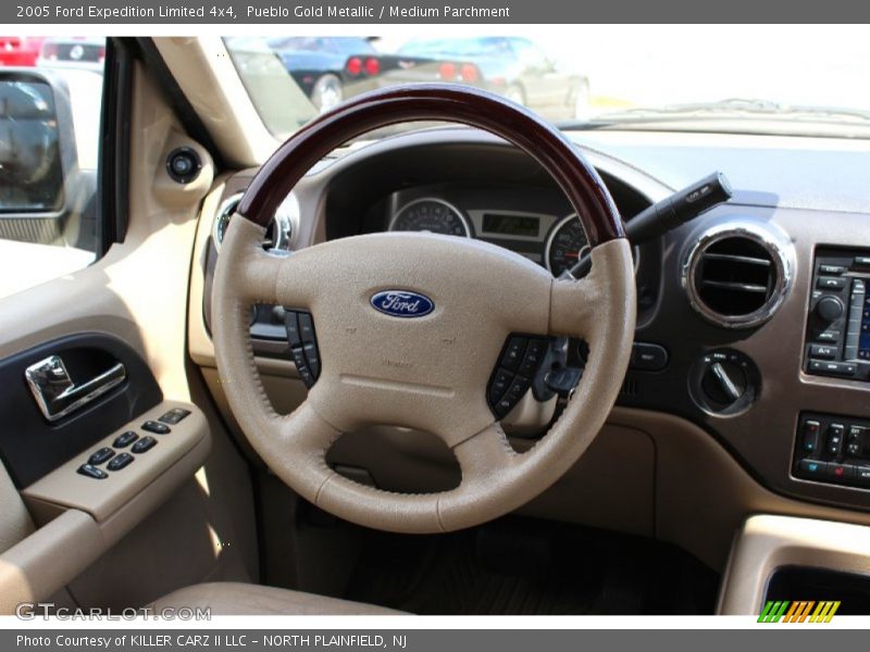 Pueblo Gold Metallic / Medium Parchment 2005 Ford Expedition Limited 4x4