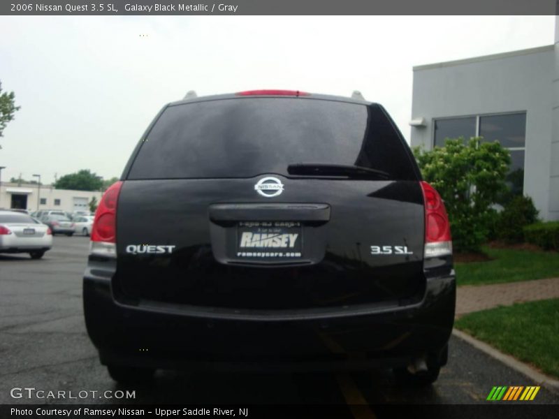 Galaxy Black Metallic / Gray 2006 Nissan Quest 3.5 SL