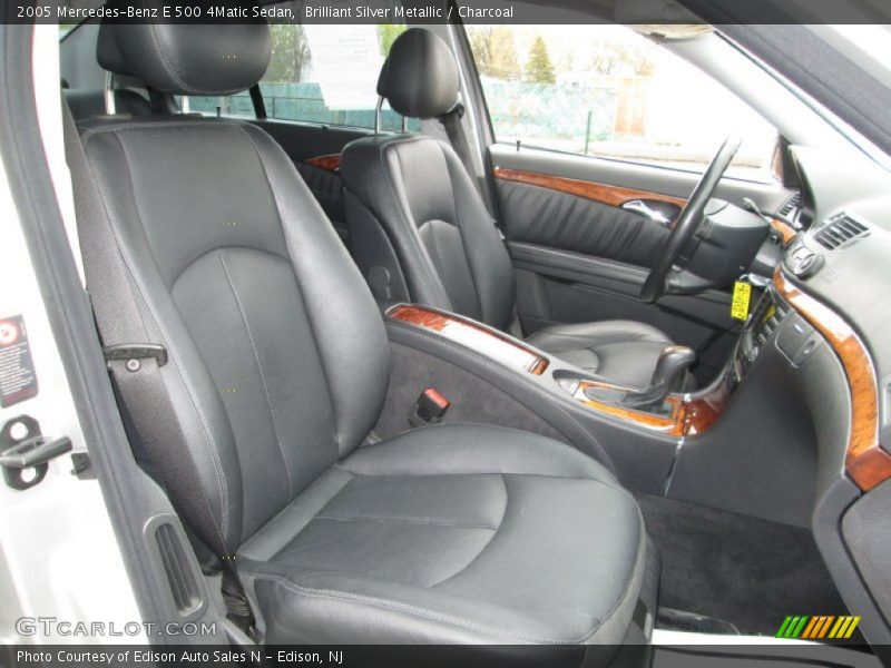 Brilliant Silver Metallic / Charcoal 2005 Mercedes-Benz E 500 4Matic Sedan