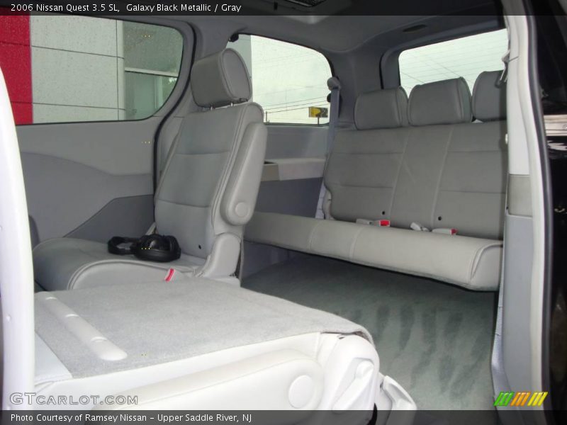 Galaxy Black Metallic / Gray 2006 Nissan Quest 3.5 SL
