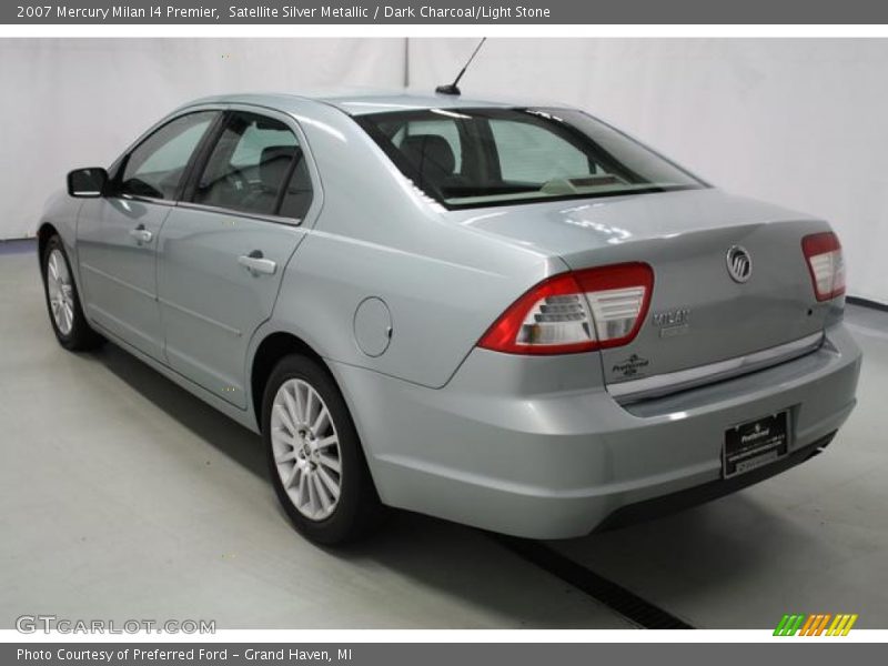 Satellite Silver Metallic / Dark Charcoal/Light Stone 2007 Mercury Milan I4 Premier