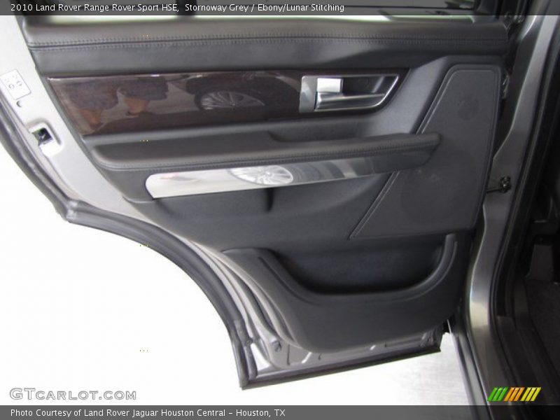 Door Panel of 2010 Range Rover Sport HSE
