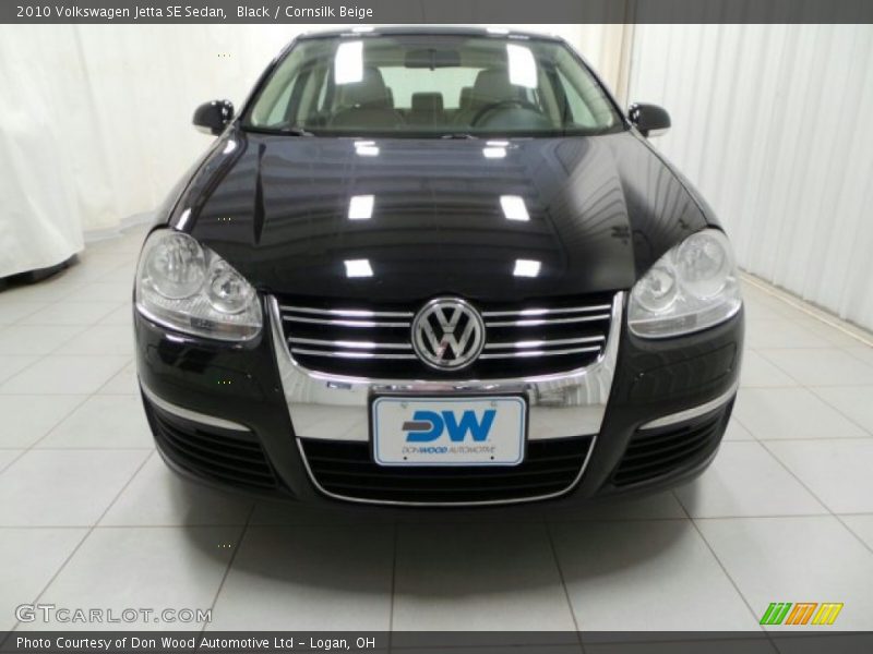 Black / Cornsilk Beige 2010 Volkswagen Jetta SE Sedan