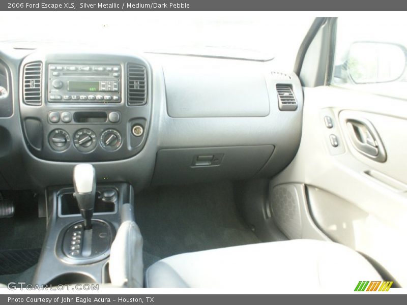 Silver Metallic / Medium/Dark Pebble 2006 Ford Escape XLS