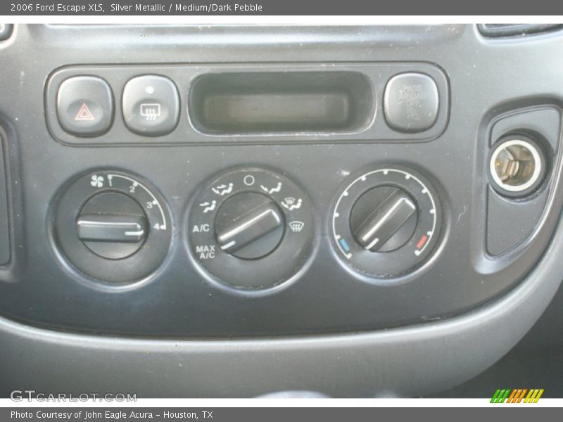 Silver Metallic / Medium/Dark Pebble 2006 Ford Escape XLS