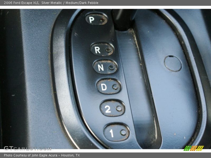 Silver Metallic / Medium/Dark Pebble 2006 Ford Escape XLS