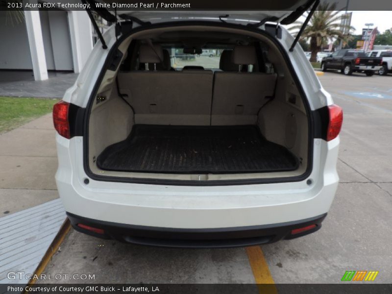 White Diamond Pearl / Parchment 2013 Acura RDX Technology