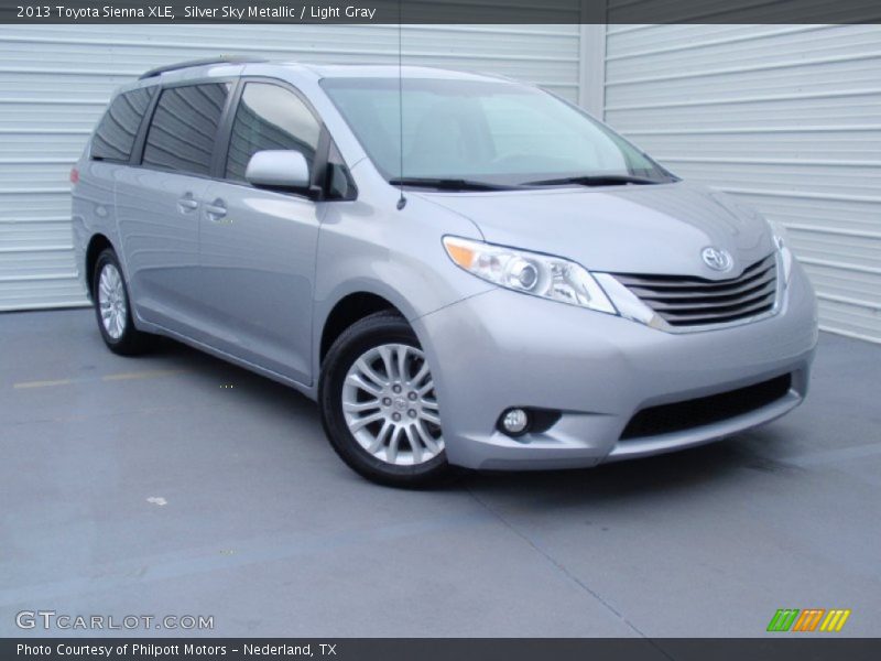 Silver Sky Metallic / Light Gray 2013 Toyota Sienna XLE