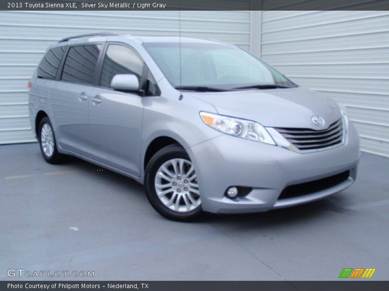 Silver Sky Metallic / Light Gray 2013 Toyota Sienna XLE