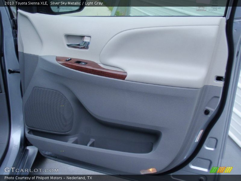 Silver Sky Metallic / Light Gray 2013 Toyota Sienna XLE