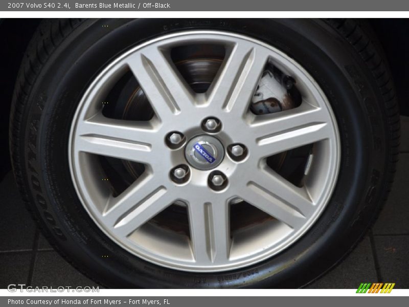 Barents Blue Metallic / Off-Black 2007 Volvo S40 2.4i