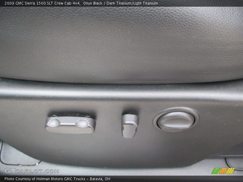 Onyx Black / Dark Titanium/Light Titanium 2009 GMC Sierra 1500 SLT Crew Cab 4x4