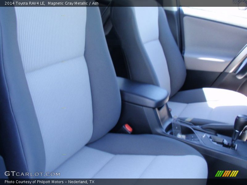 Magnetic Gray Metallic / Ash 2014 Toyota RAV4 LE