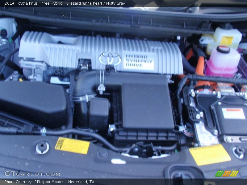 Blizzard White Pearl / Misty Gray 2014 Toyota Prius Three Hybrid