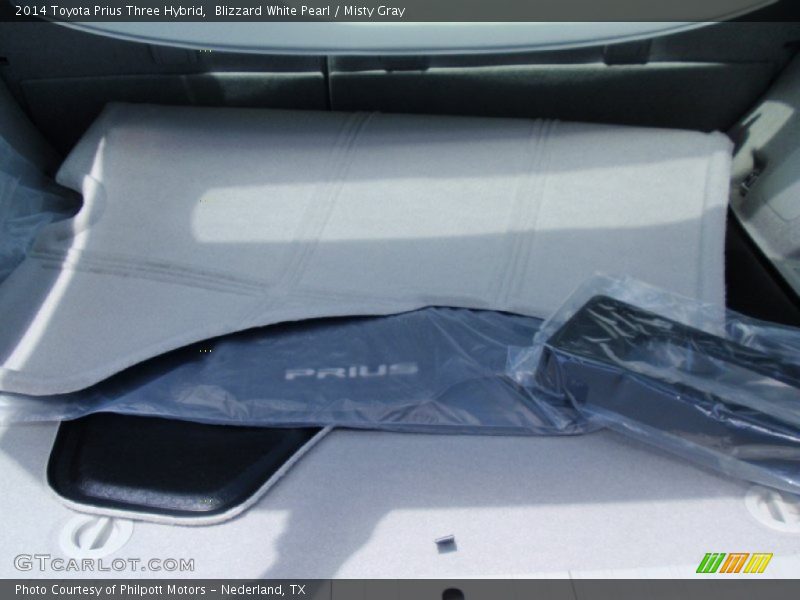Blizzard White Pearl / Misty Gray 2014 Toyota Prius Three Hybrid