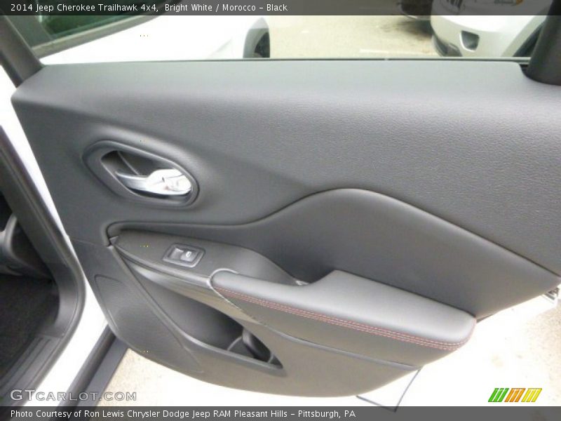 Bright White / Morocco - Black 2014 Jeep Cherokee Trailhawk 4x4