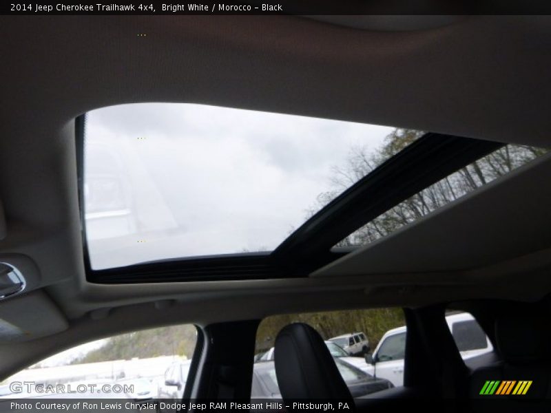 Bright White / Morocco - Black 2014 Jeep Cherokee Trailhawk 4x4