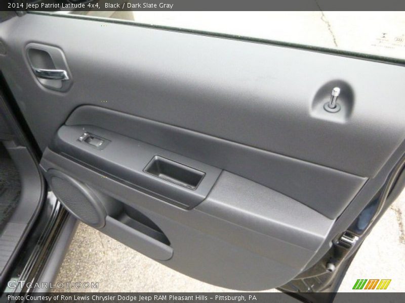 Black / Dark Slate Gray 2014 Jeep Patriot Latitude 4x4