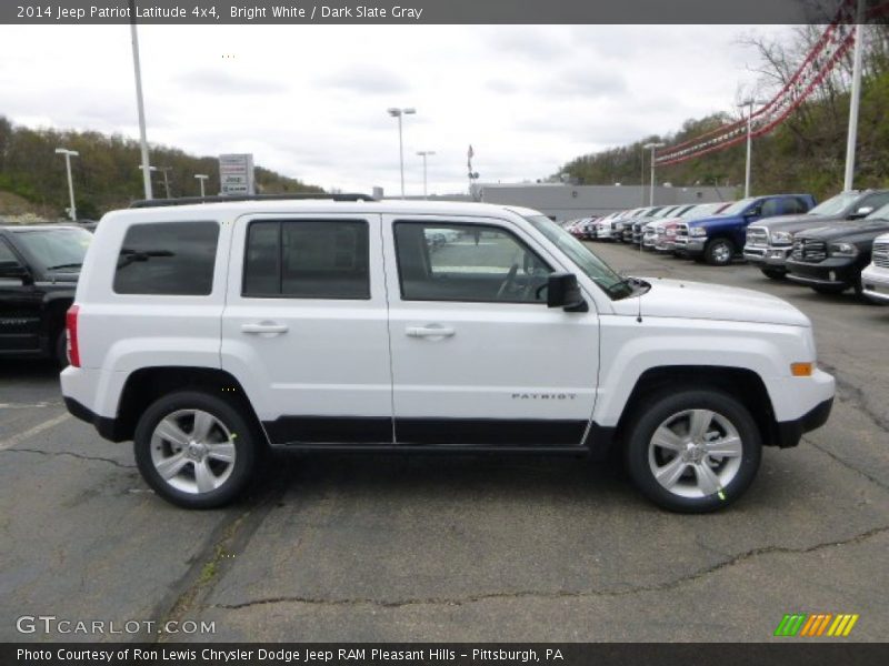 Bright White / Dark Slate Gray 2014 Jeep Patriot Latitude 4x4
