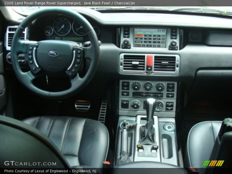 Dashboard of 2006 Range Rover Supercharged