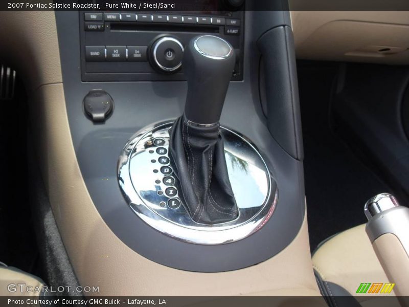 Pure White / Steel/Sand 2007 Pontiac Solstice Roadster